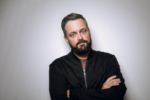 how tall is nate bargatze